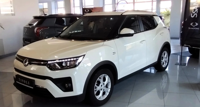 SsangYong Tivoli cena 72890 przebieg: 34197, rok produkcji 2021 z Szczecin małe 56